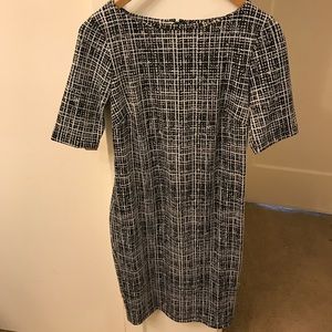 Pea in the Pod Sheath Maternity Dress Medium